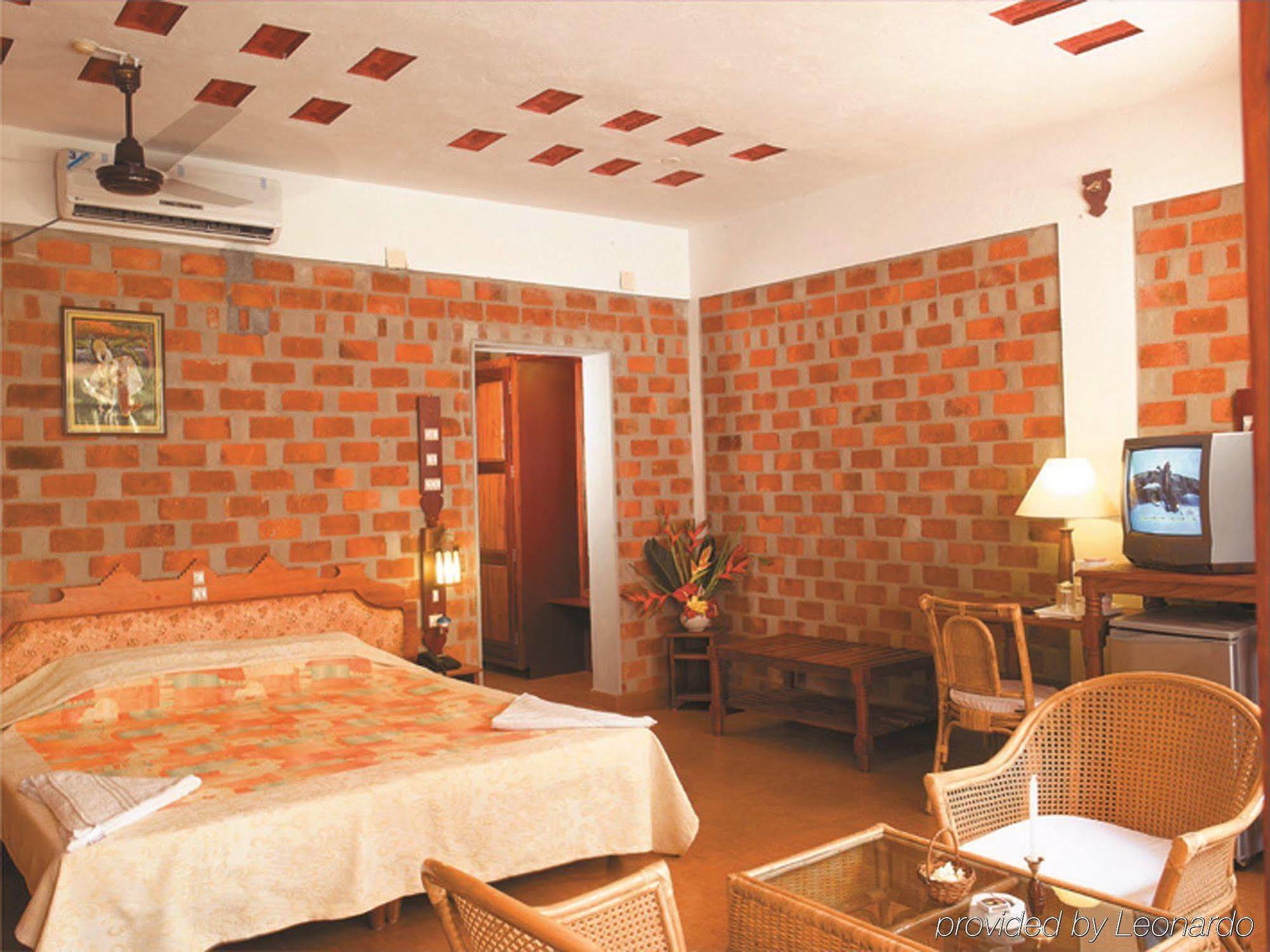 Beach And Lake Ayurvedic Resort, Kovalam Eksteriør bilde